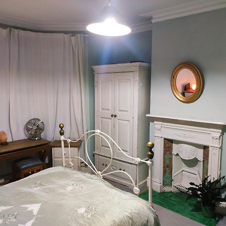 Cosy London Double Room Near Wimbledon Ngoại thất bức ảnh