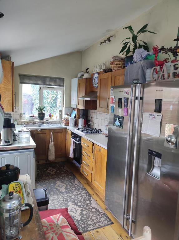 Cosy London Double Room Near Wimbledon Ngoại thất bức ảnh