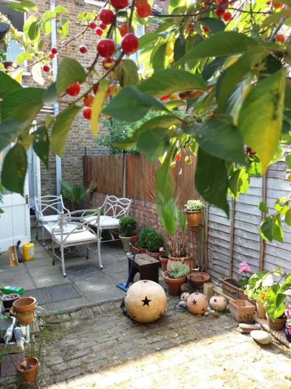 Cosy London Double Room Near Wimbledon Ngoại thất bức ảnh